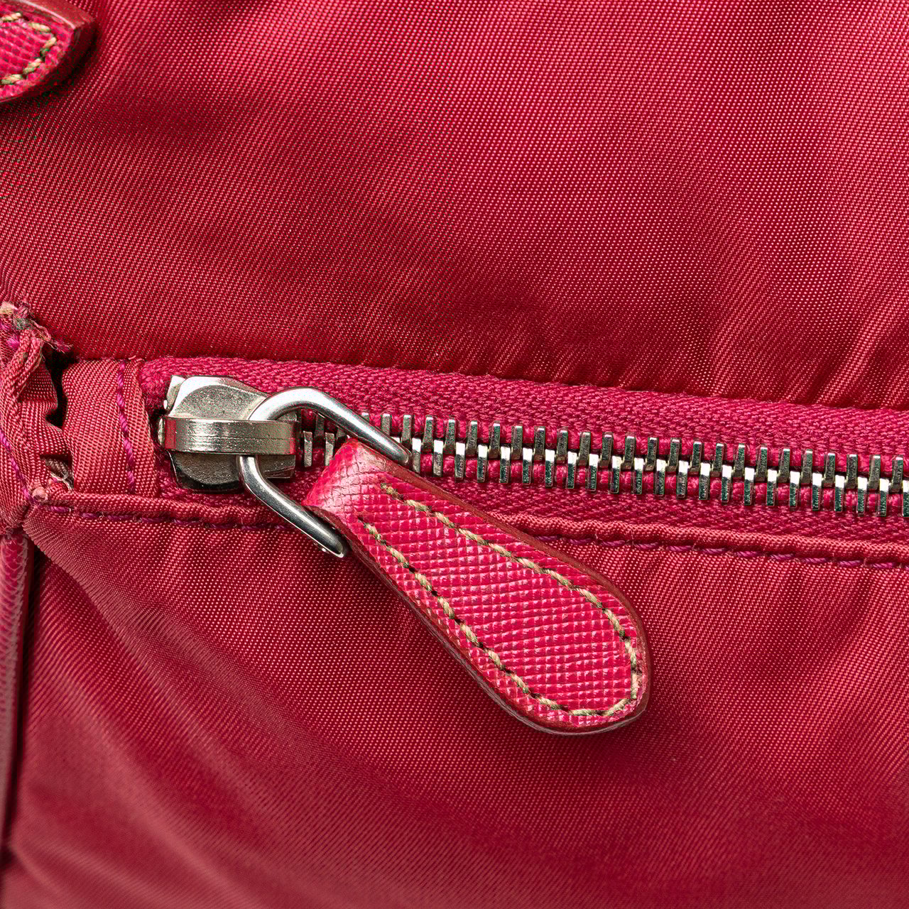 Prada Saffiano Trimmed Tessuto Zip Top Crossbody Rood