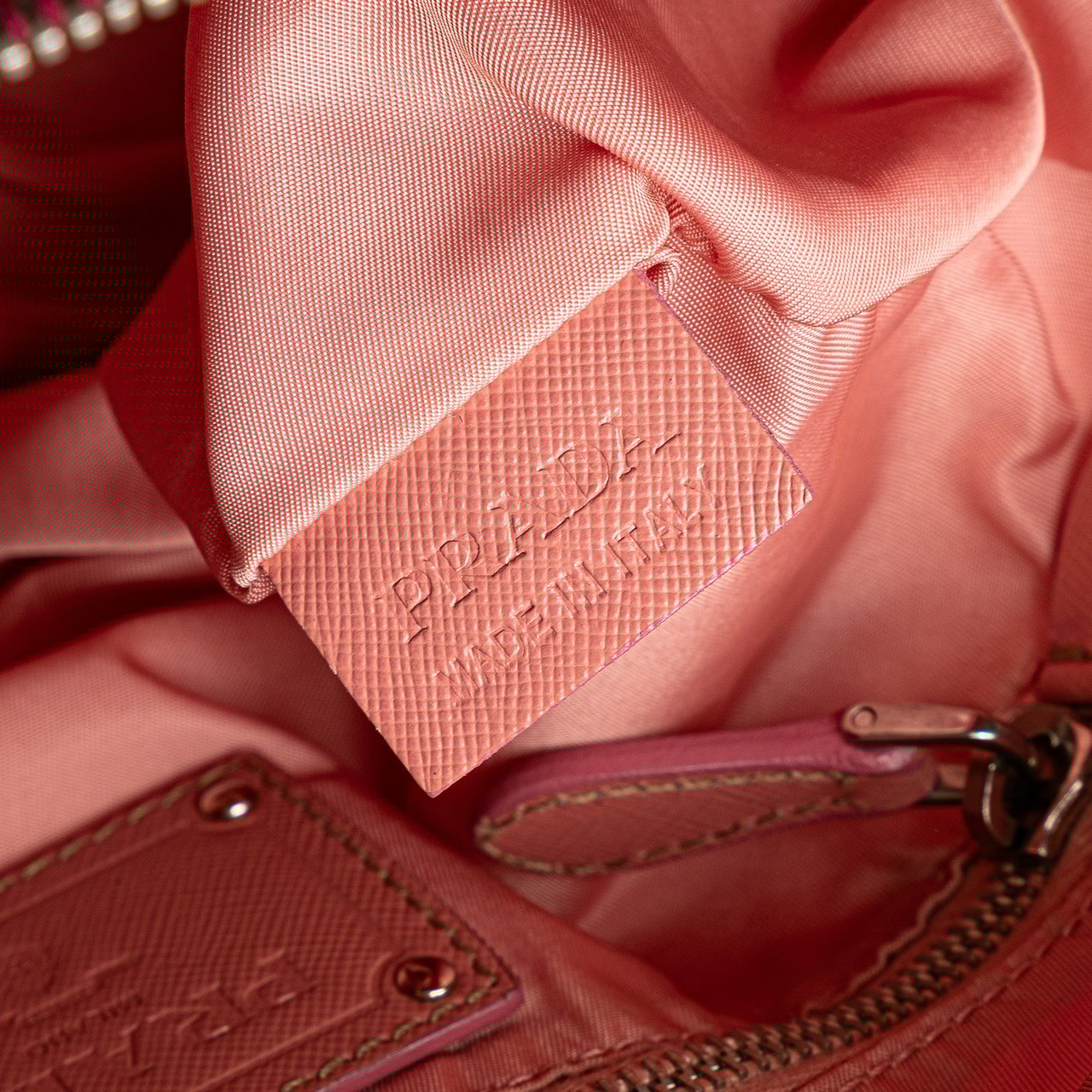 Prada Saffiano Trimmed Tessuto Zip Top Crossbody Rood