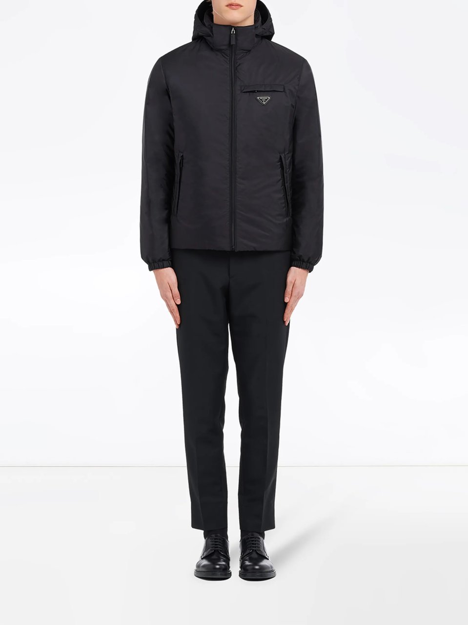 Prada Hooded Padded Jacket With Matte Finish And Logo Detail Zwart