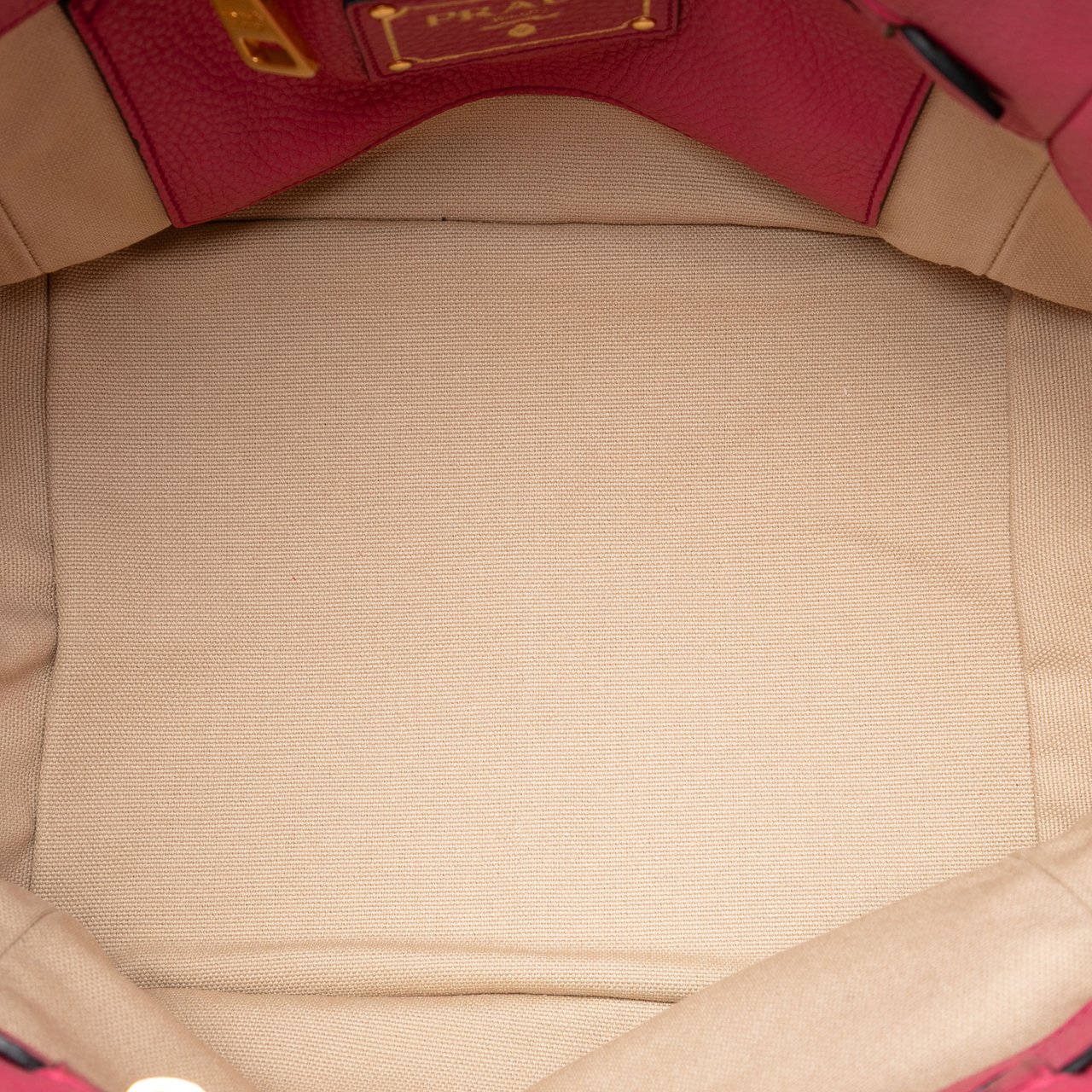 Prada Vitello Daino Tote Roze