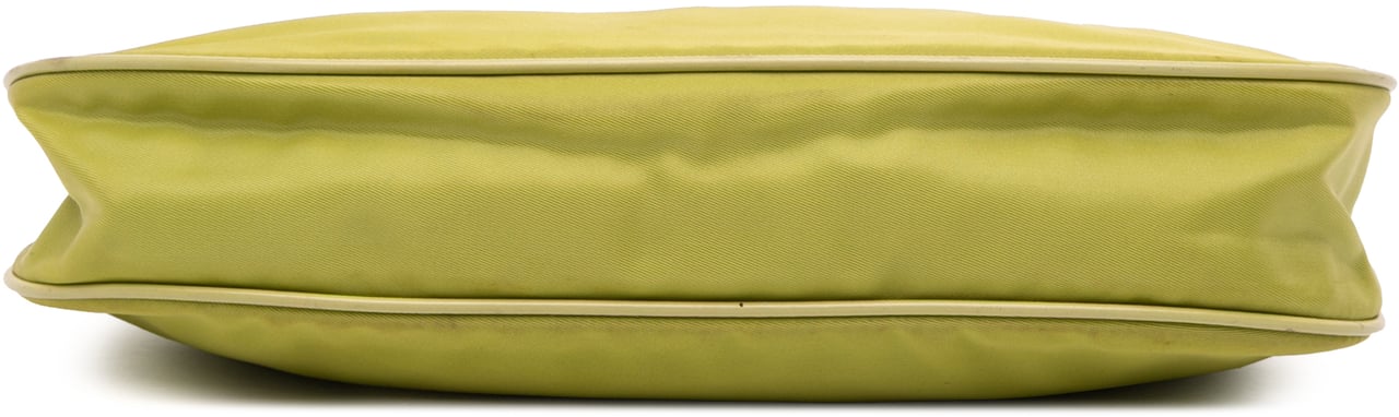 Prada Tessuto Chain Shoulder Bag Groen