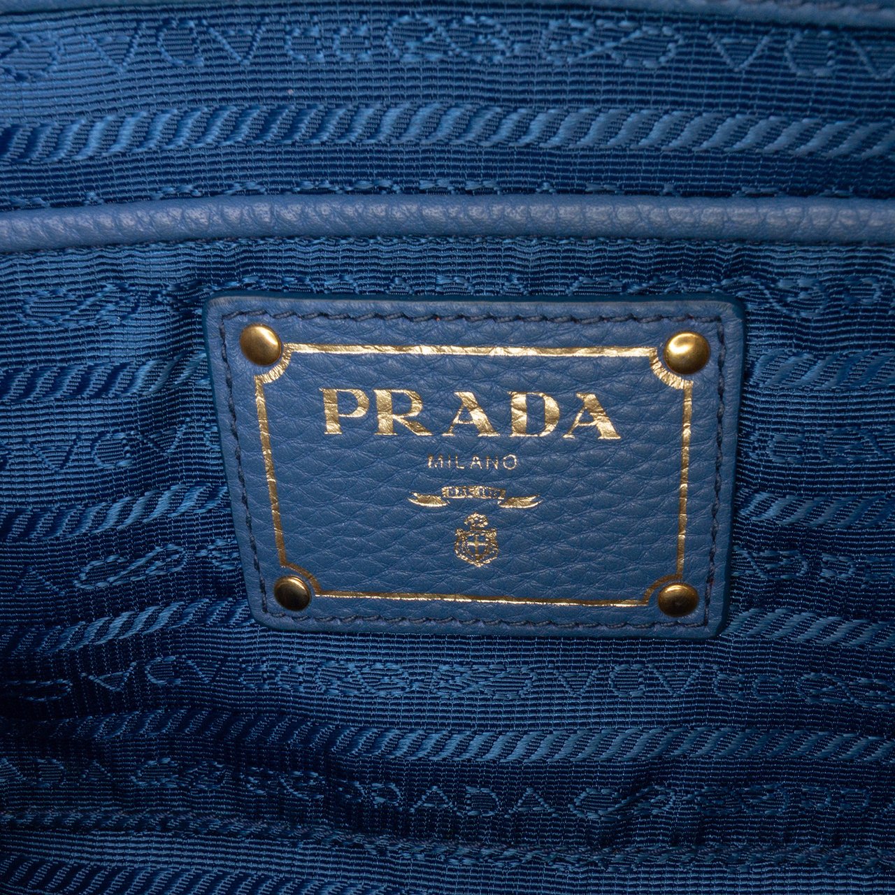 Prada Vitello Daino Double Zip Convertible Tote Blauw