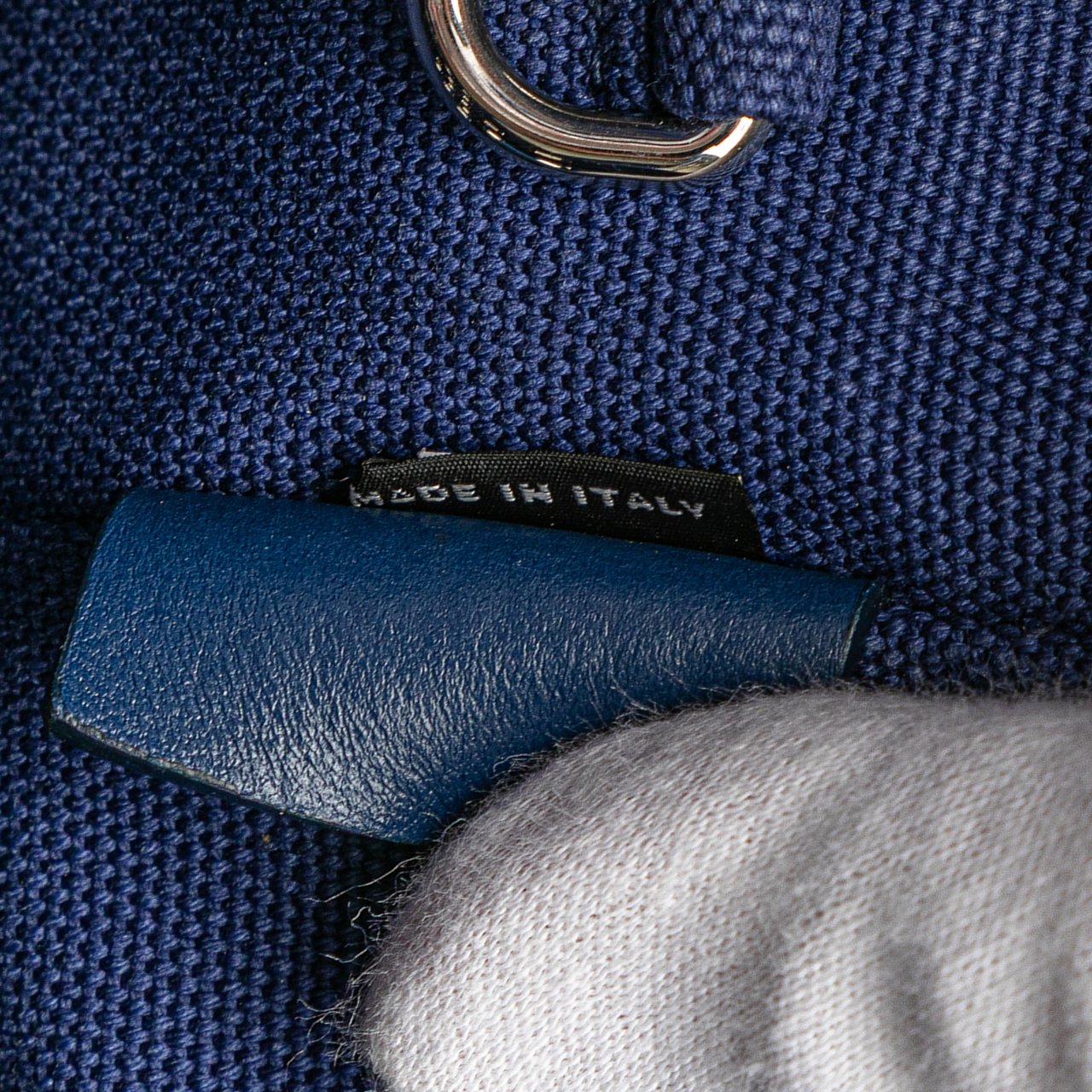 Prada Small Canvas Canapa Grommet Satchel Blauw