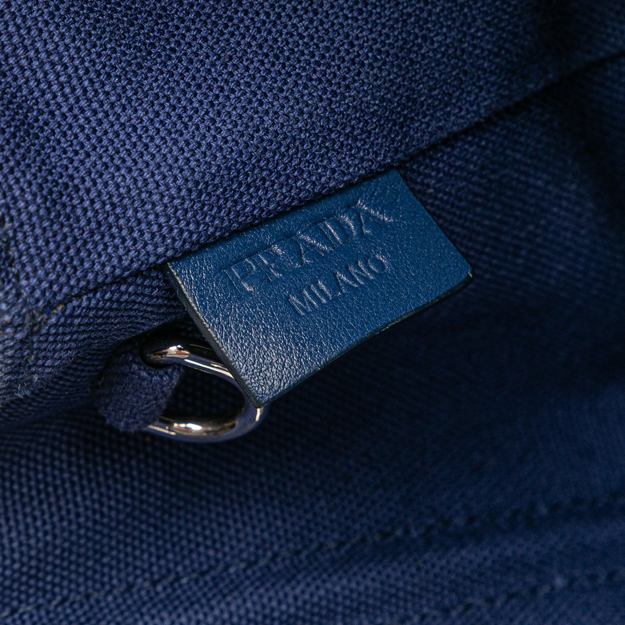 Prada Small Canvas Canapa Grommet Satchel Blauw