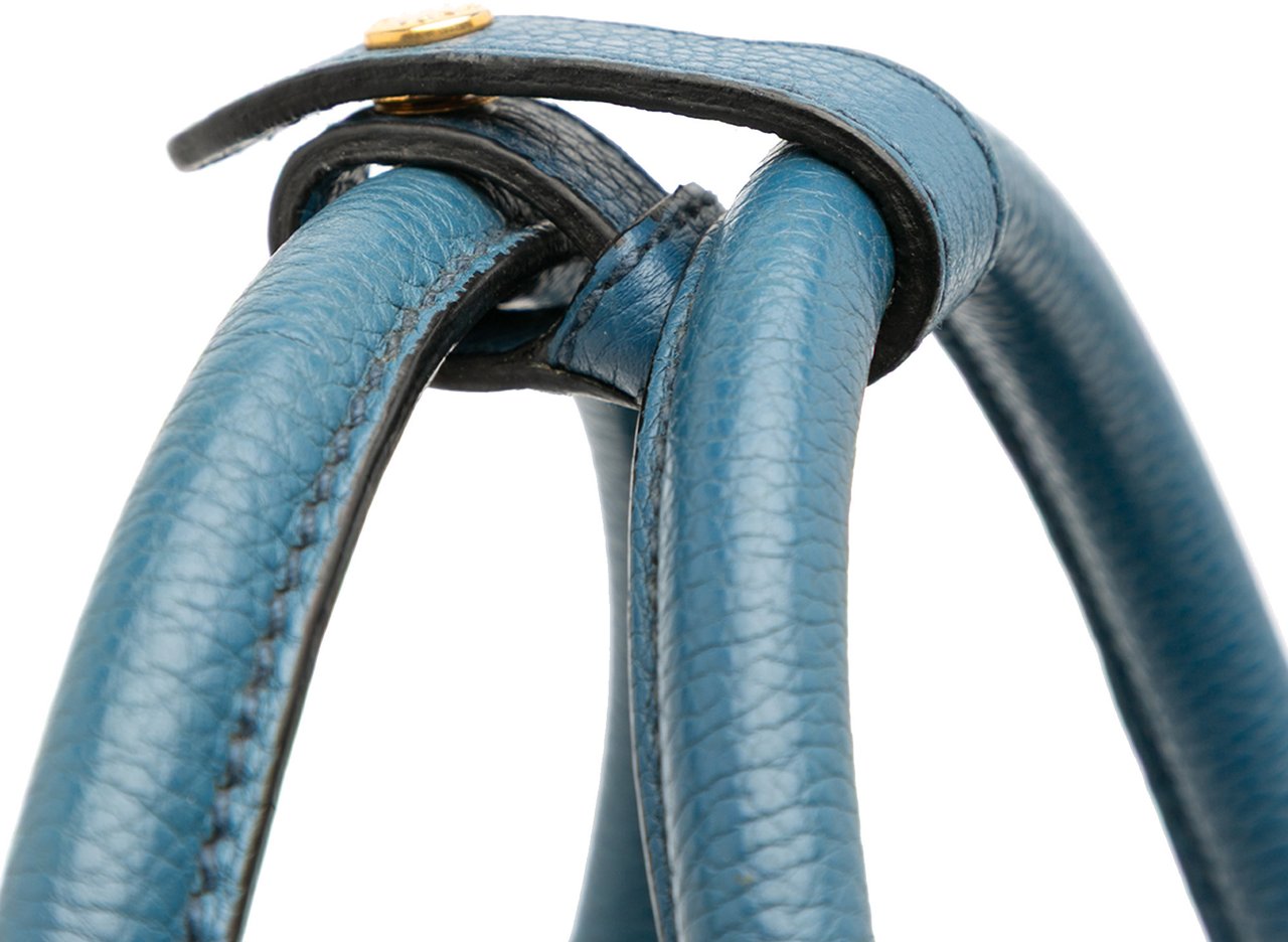 Prada Vitello Grain Satchel Blauw