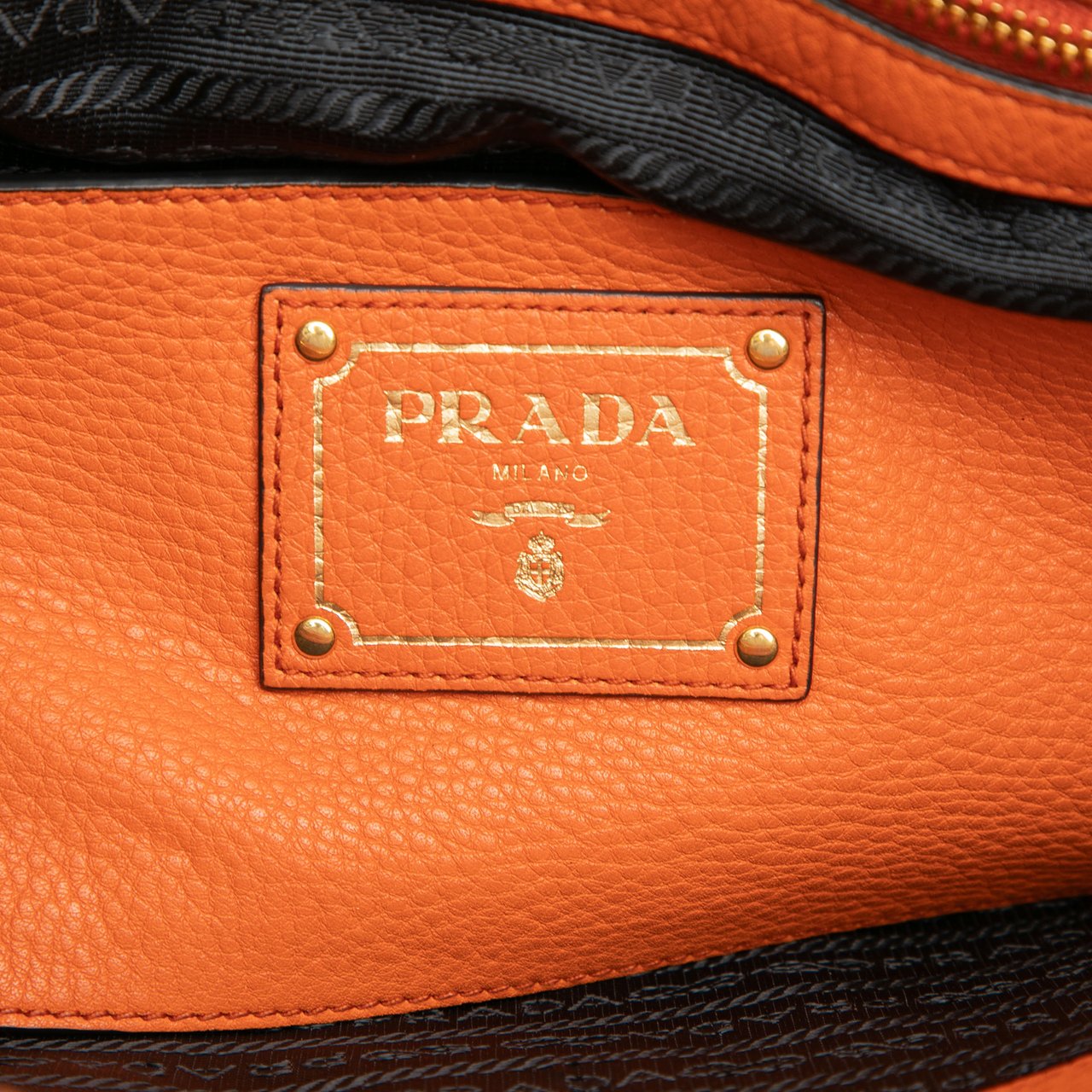 Prada Vitello Daino Open Convertible Tote Oranje