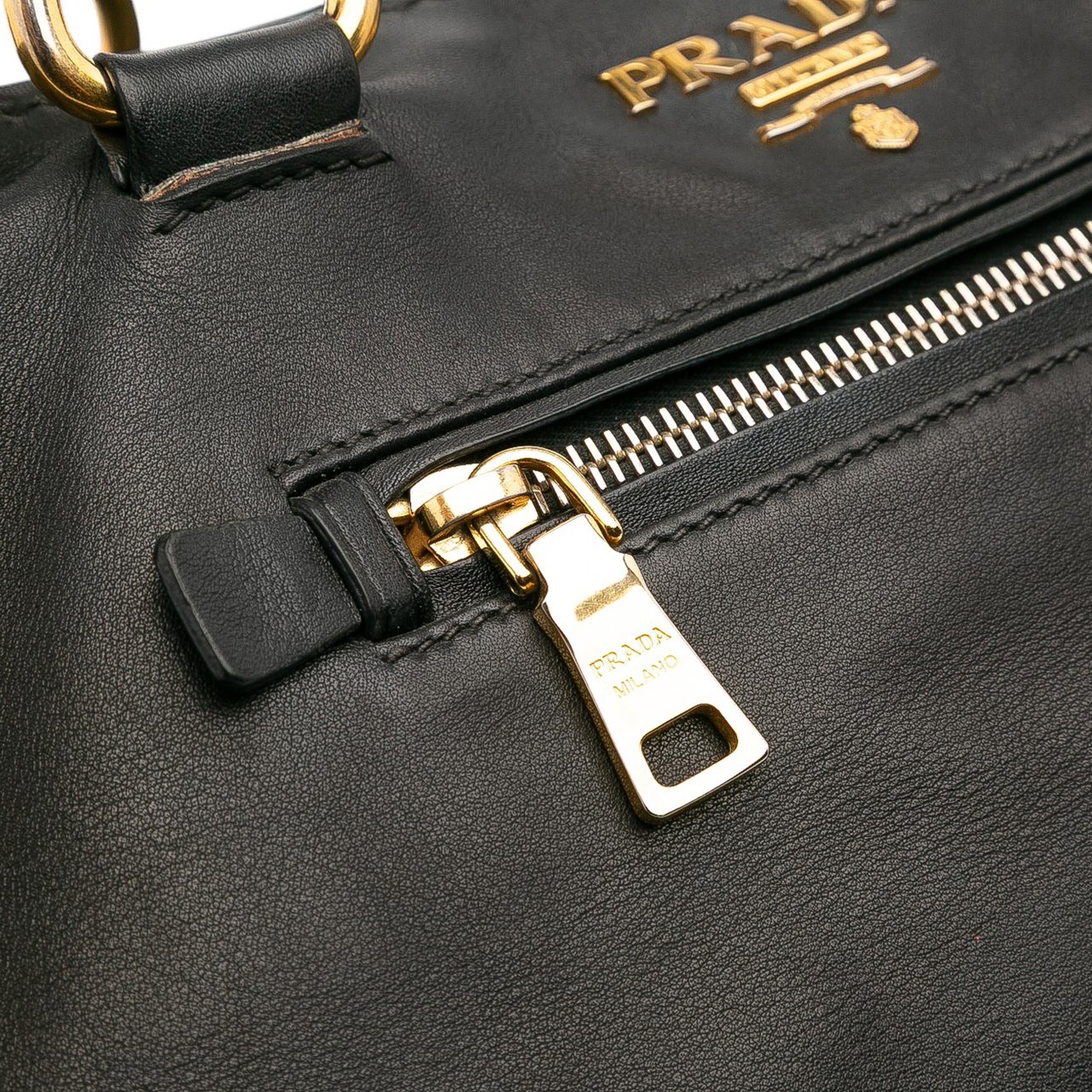 Prada Soft Calf Satchel Zwart