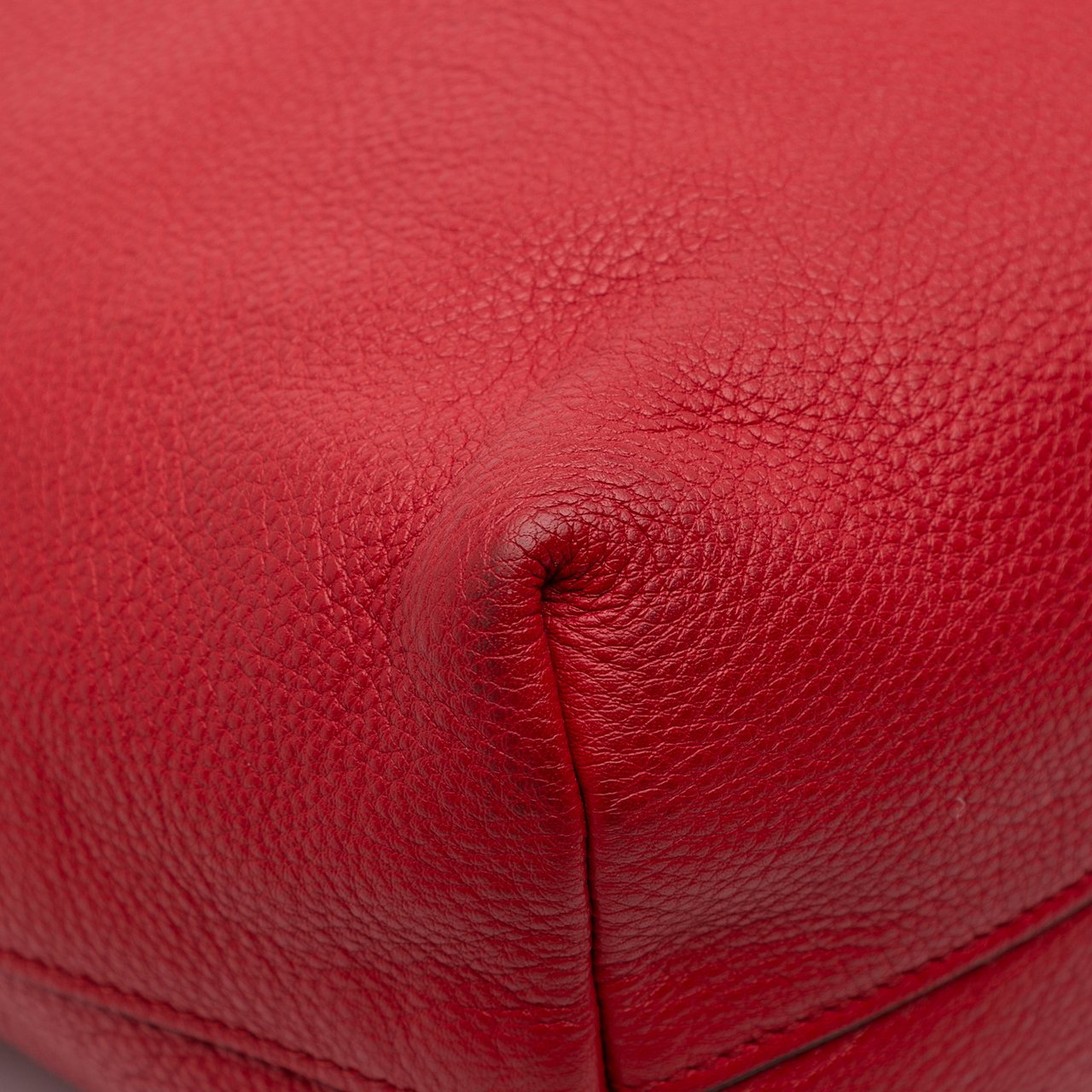 Prada Vitello Daino Open Convertible Tote Rood