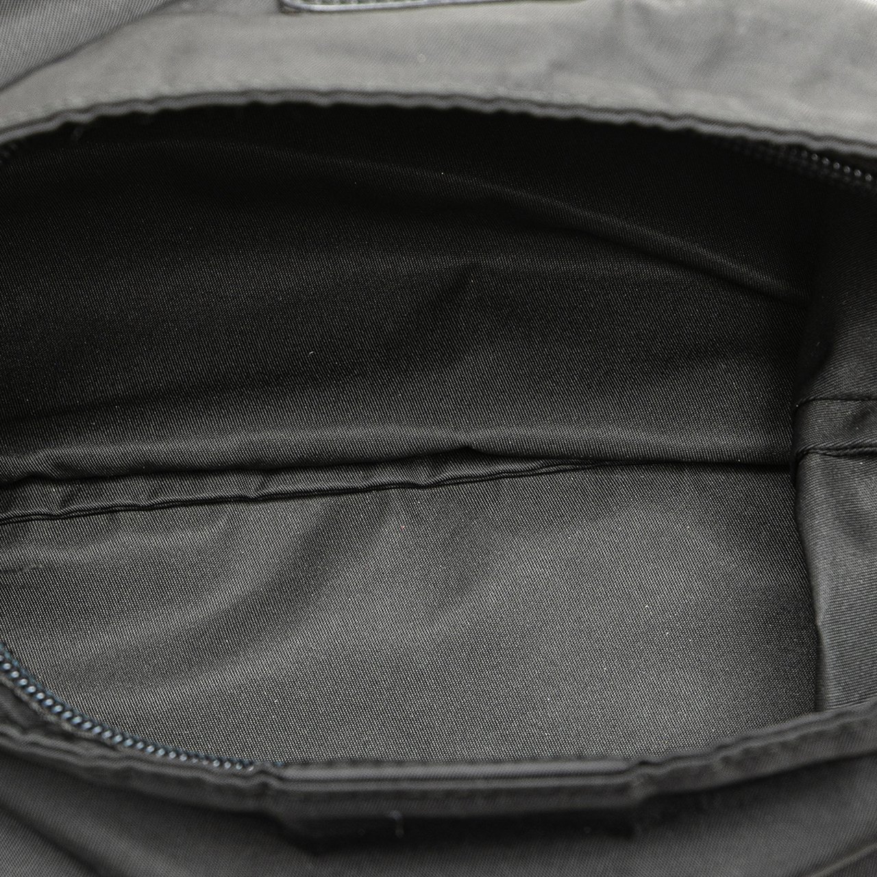 Prada Tessuto Zip Top Crossbody Zwart