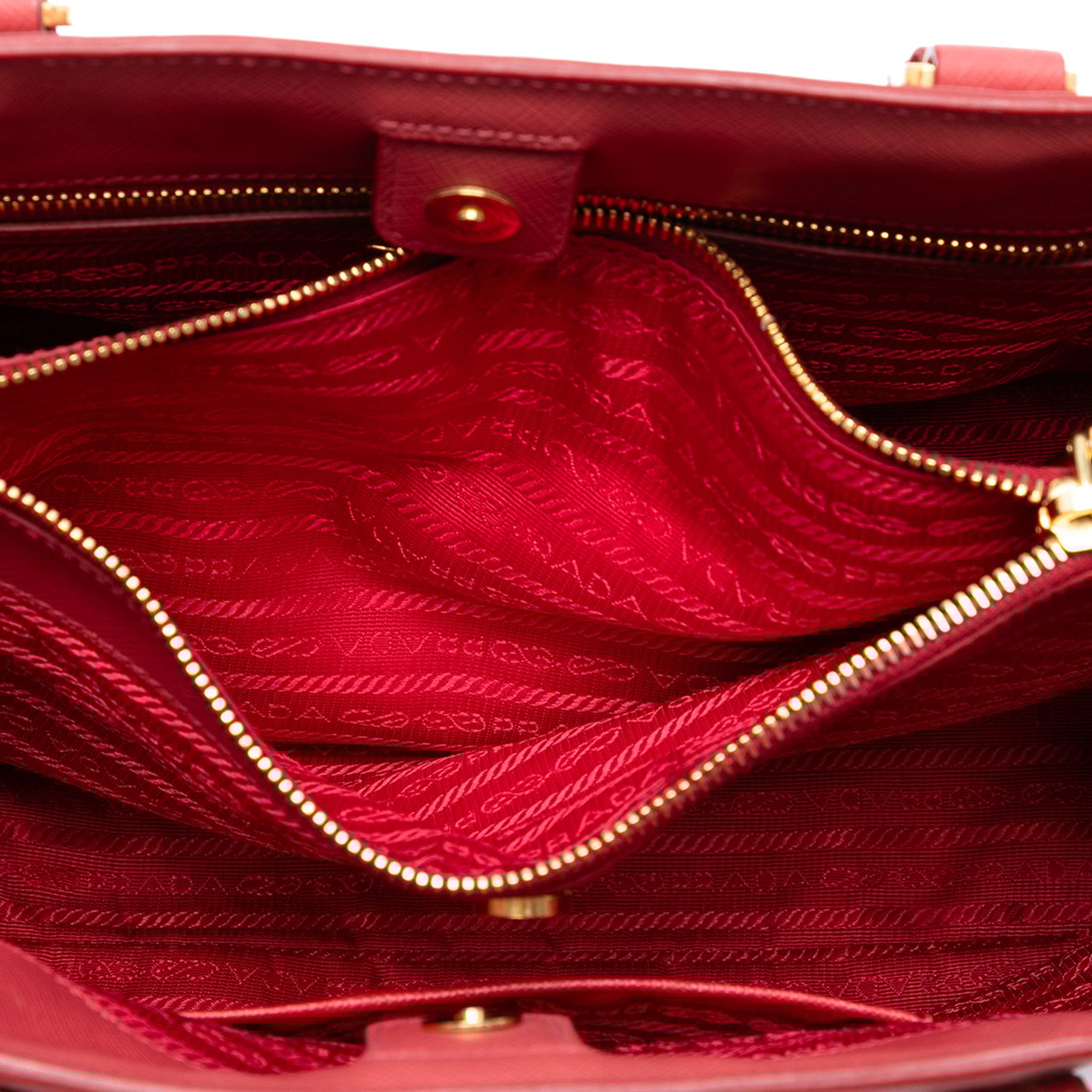 Prada Medium Saffiano Lux Galleria Satchel Rood