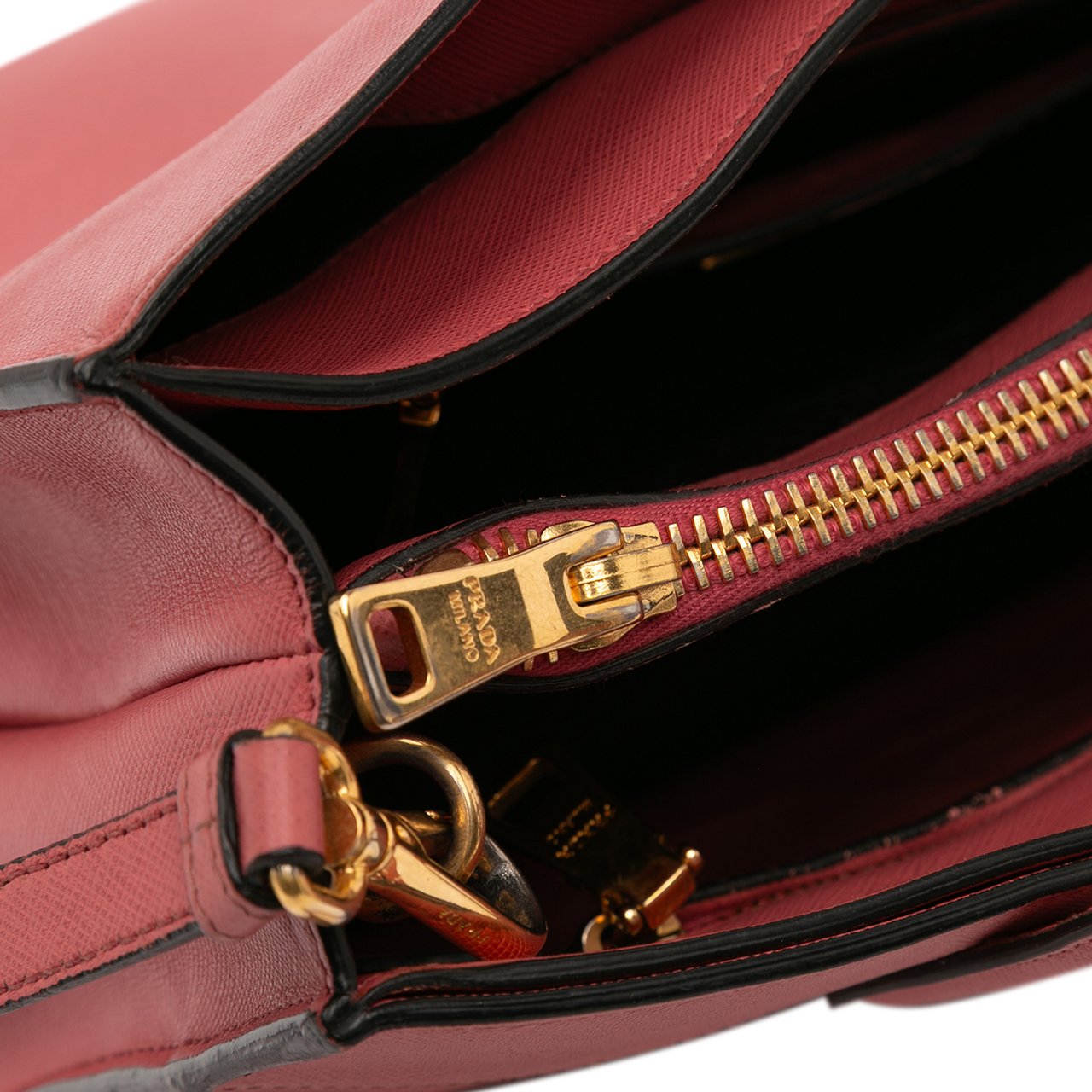Prada Saffiano Soft Triple Pocket Tote Roze