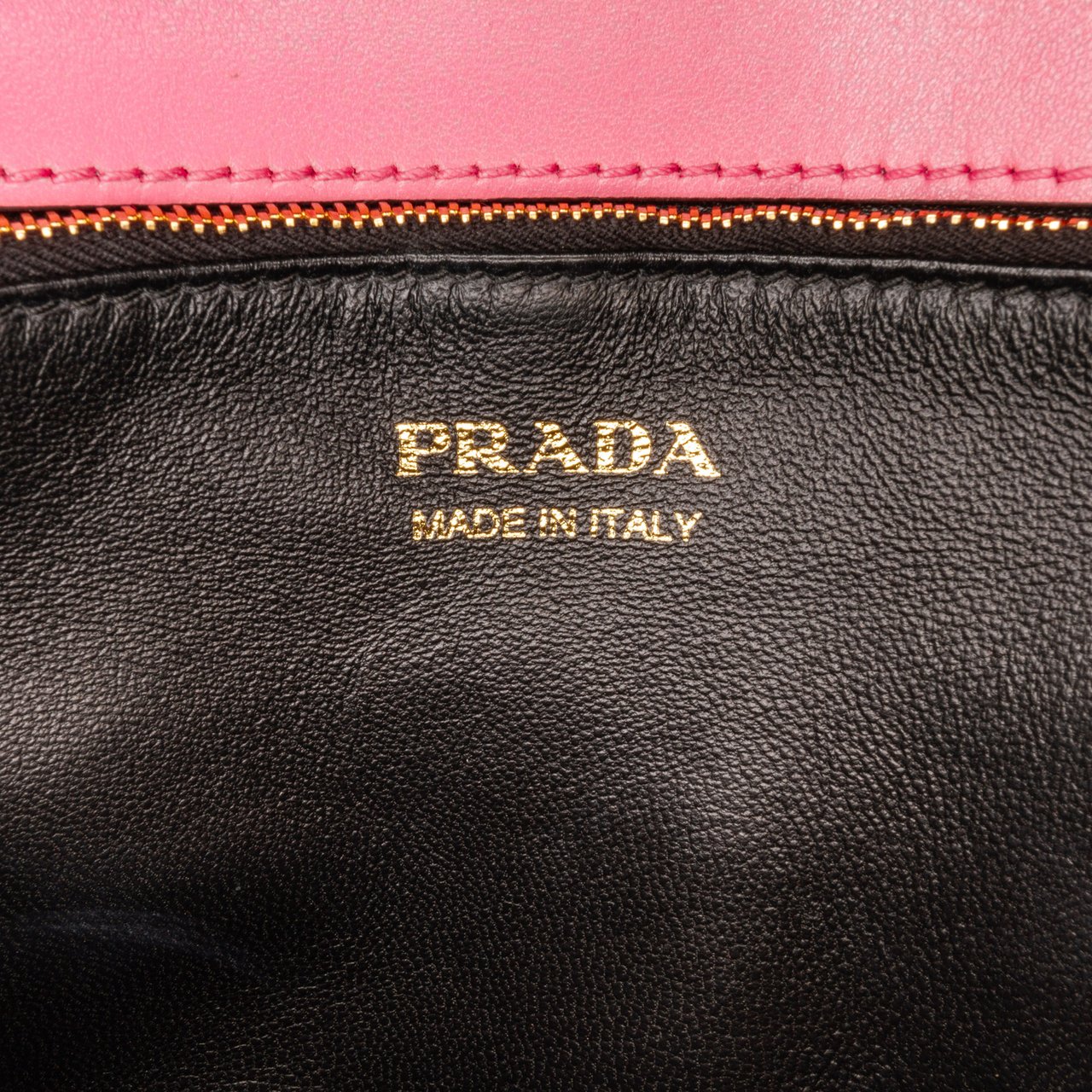 Prada Belle Satchel Roze