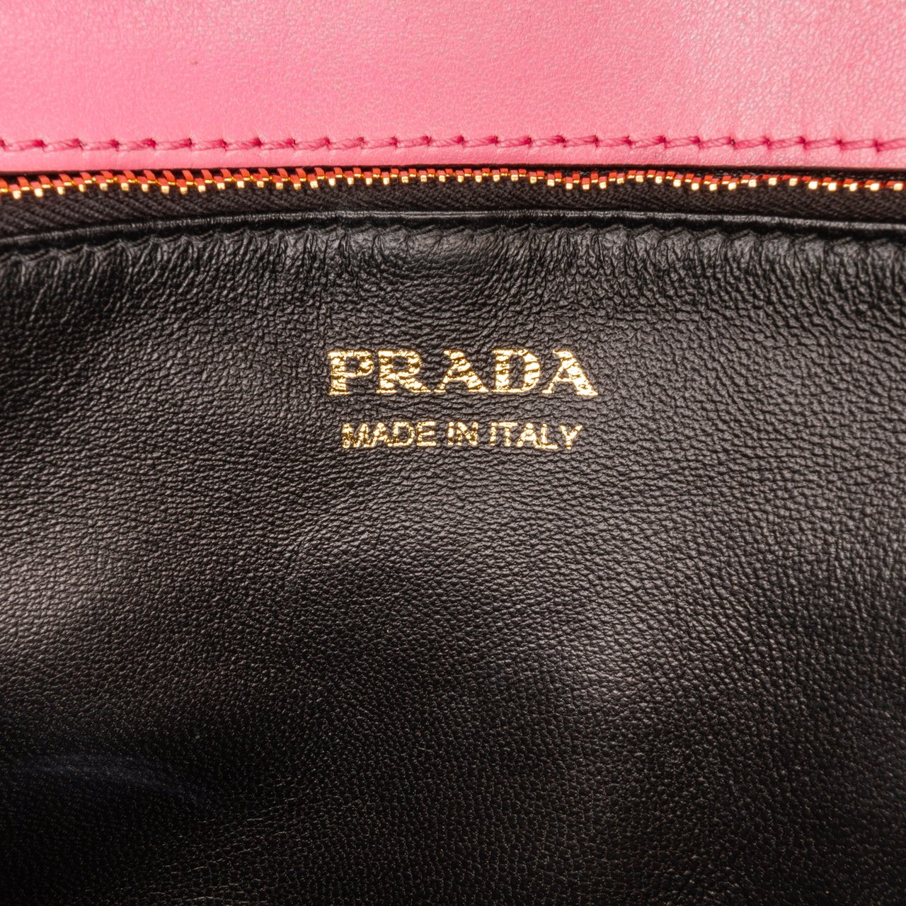 Prada Belle Satchel Roze