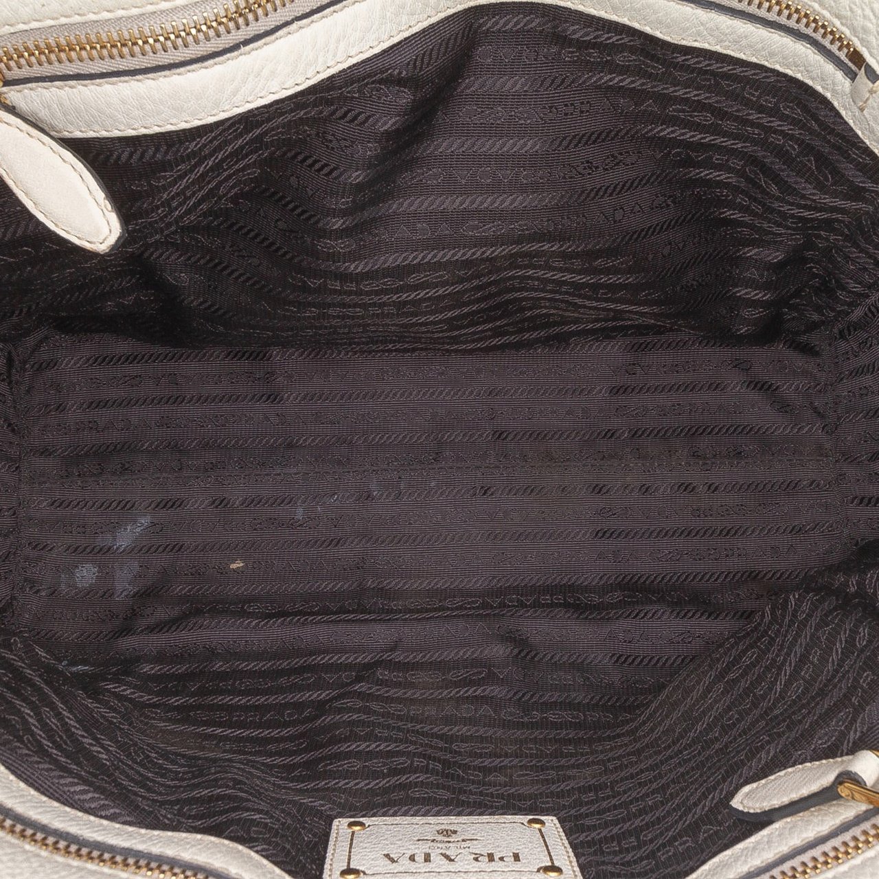 Prada Small Vitello Phenix Tote Wit