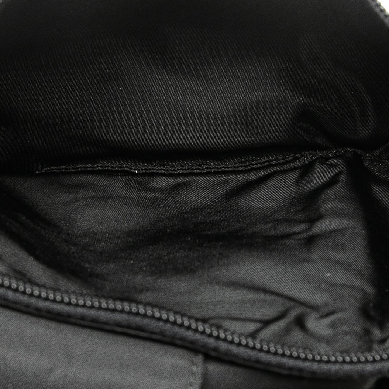 Prada Tessuto Multi Pocket Belt Bag Zwart