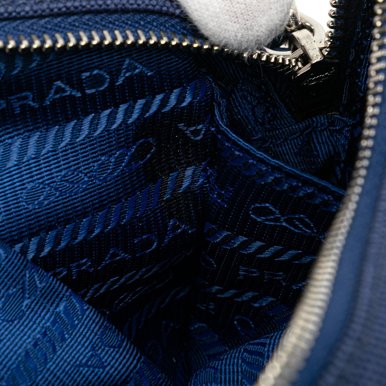 Prada Canvas Canapa Pouch Blauw