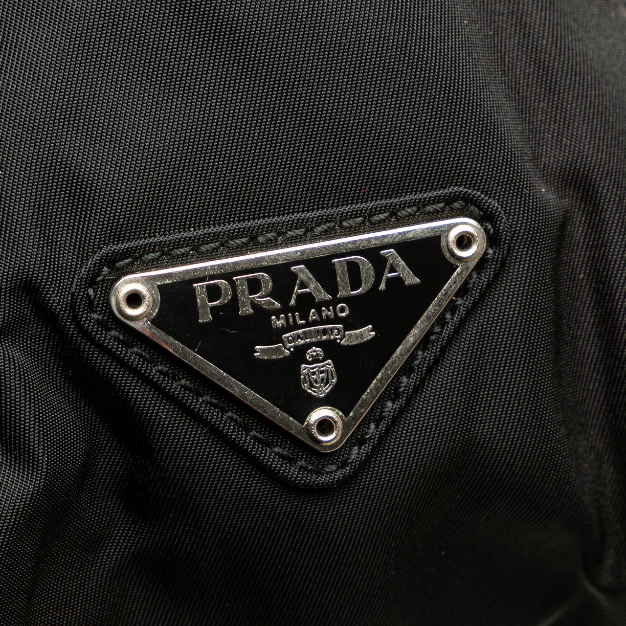 Prada Tessuto Tote Zwart