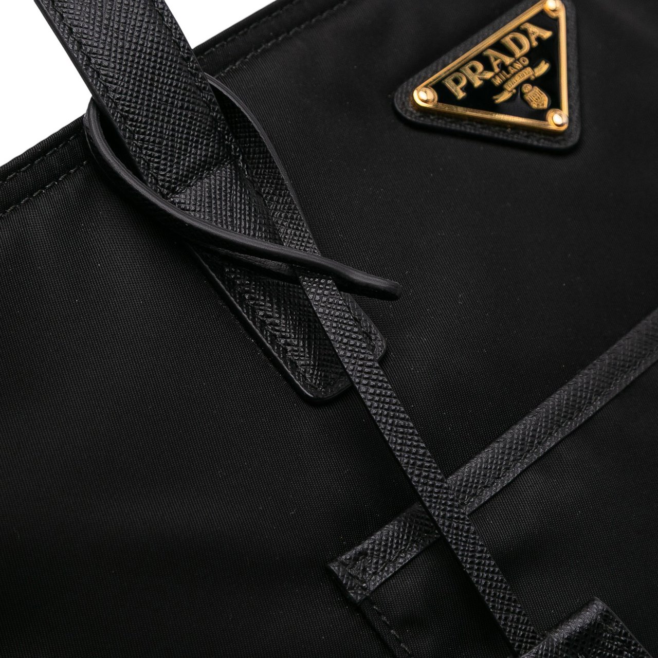Prada Medium Saffiano Trimmed Re Nylon Re Edition 1978 Tote Zwart