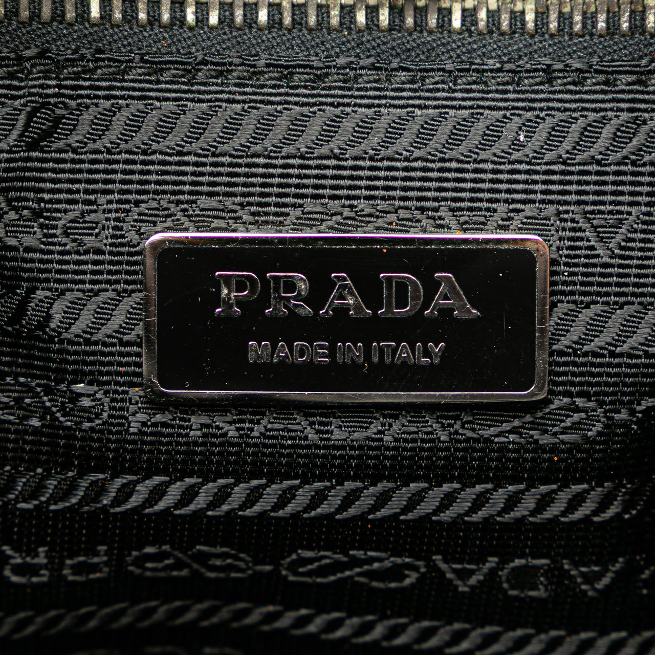 Prada Tessuto Satchel Zwart