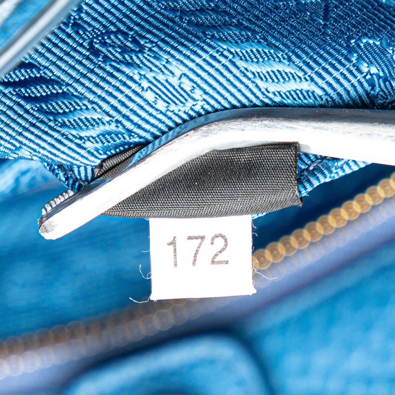 Prada Vitello Daino Canapa Open Convertible Tote Blauw