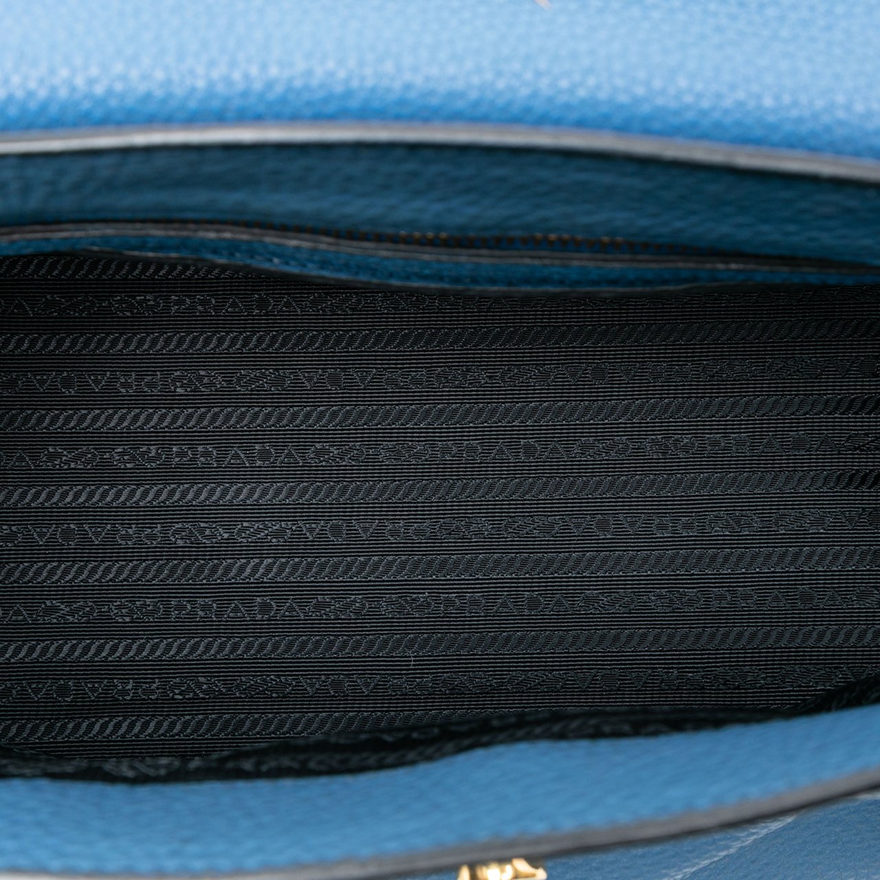 Prada Vitello Daino Sound Lock Satchel Blauw