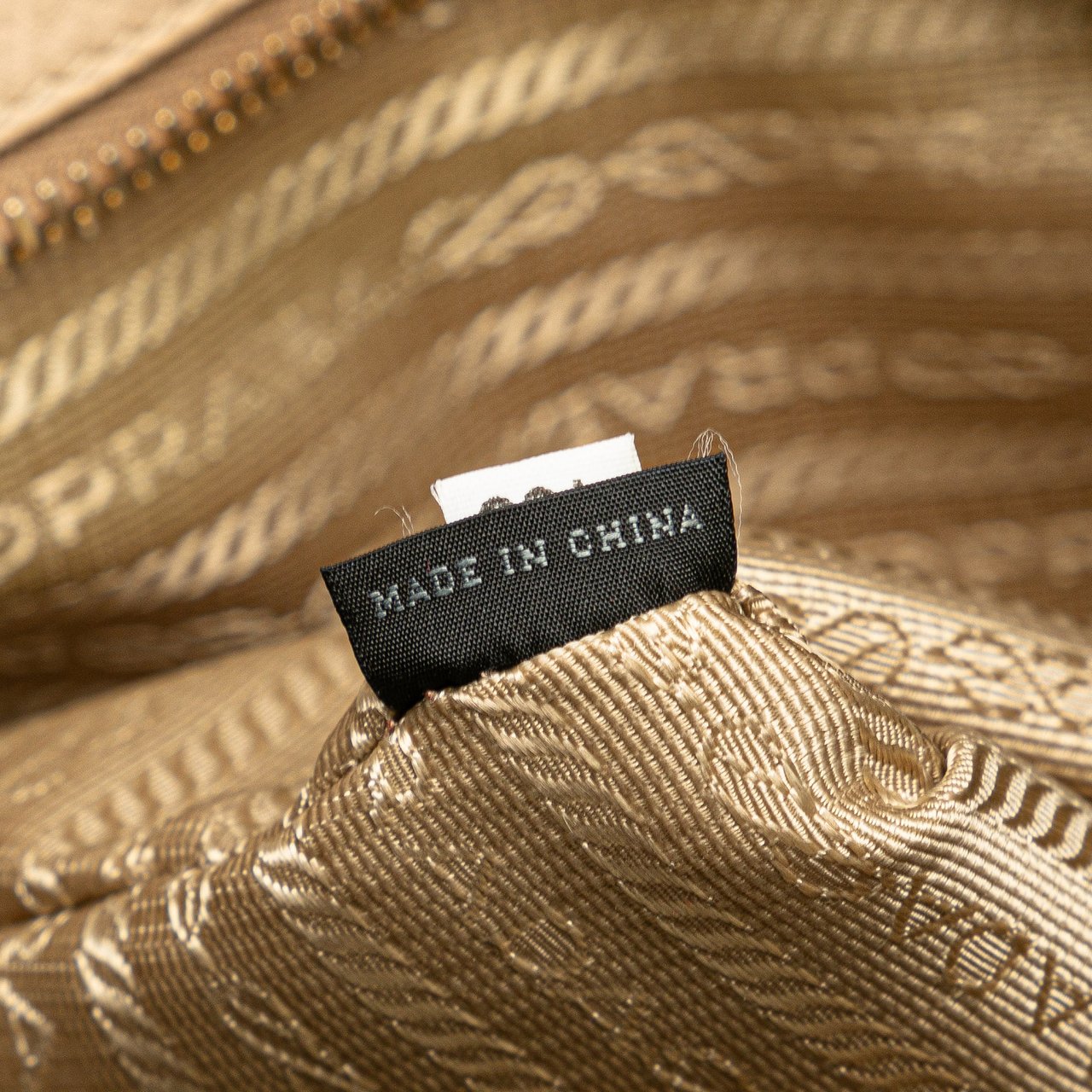 Prada Vitello Daino Open Convertible Tote Bruin