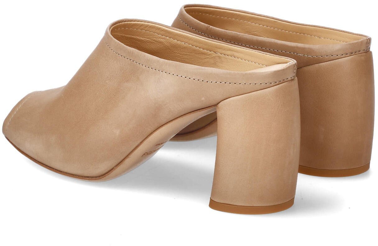 Premiata Sabots ouvert avant talon incurvé taupe Premiata Femme M7376 Taupe