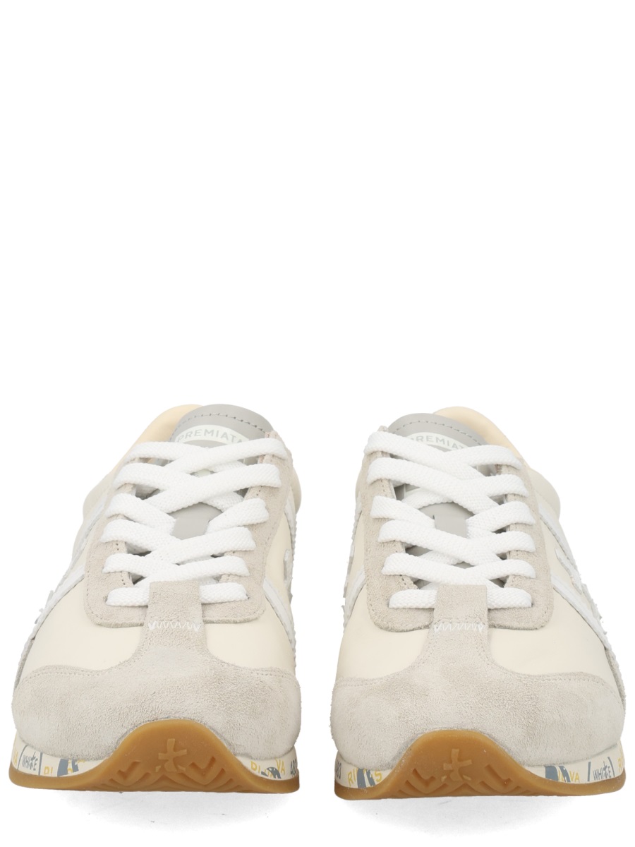 Premiata Jackyx 25d Calfskin Minimalist Sneakers Neutraal