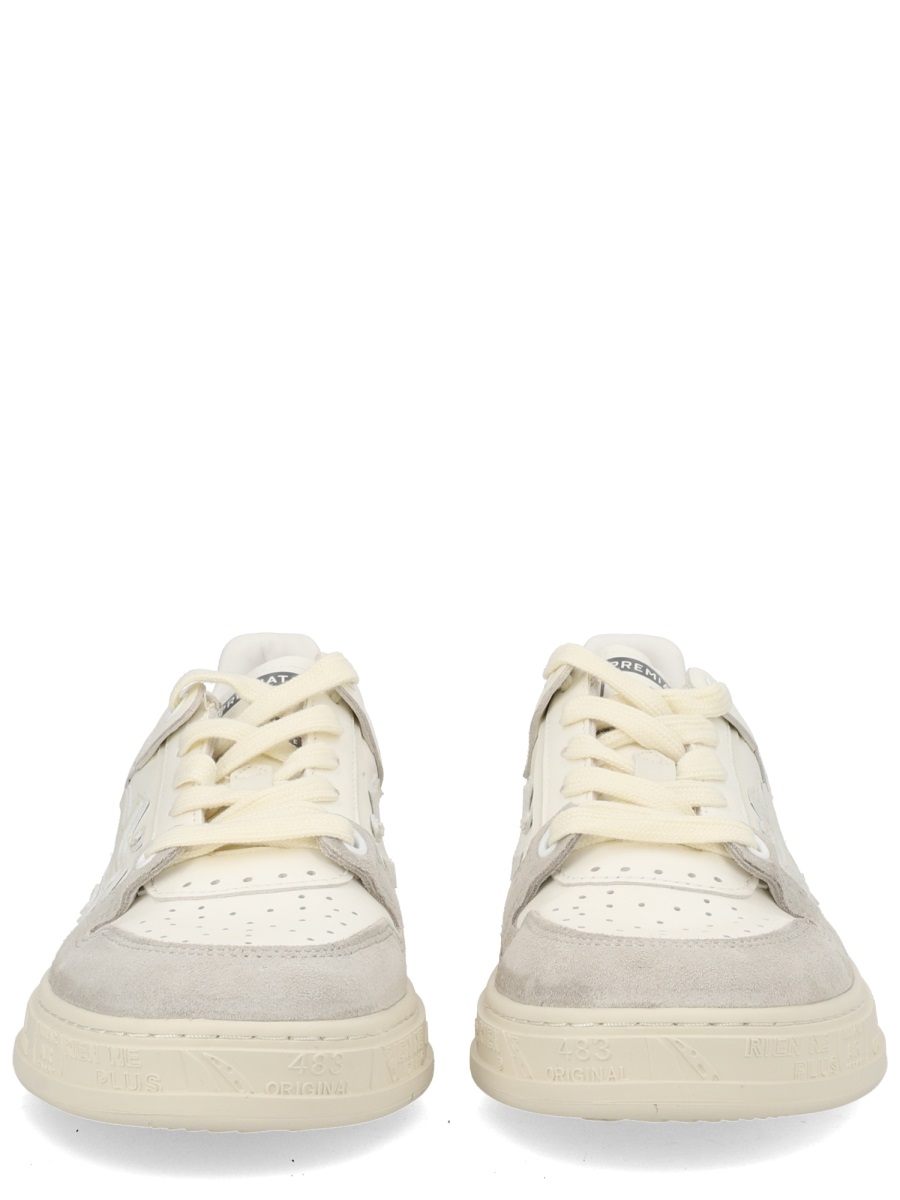 Premiata Quinnd 8214 Goat Leather Sneakers Grijs