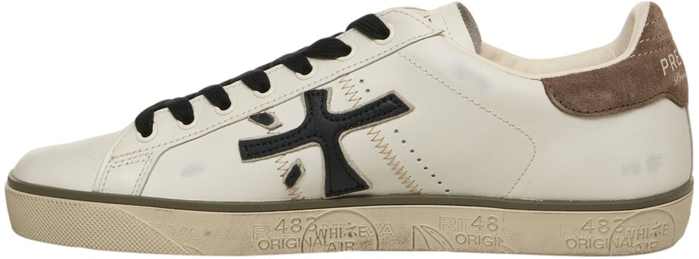 Premiata Sneakers 'Steven' Wit