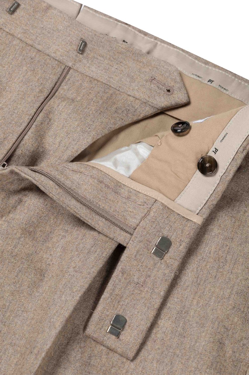 PT Torino Pantalone - Rebel Pleat, Diagonal Pockets, Flap Back Pockets, Turn-up Beige