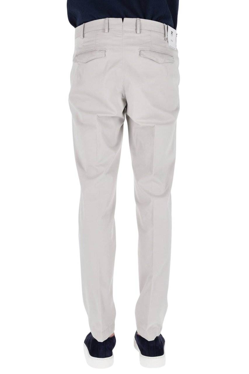 PT Torino Tailored Cotton Trousers with Délavé Effect and Versatile Design Grijs