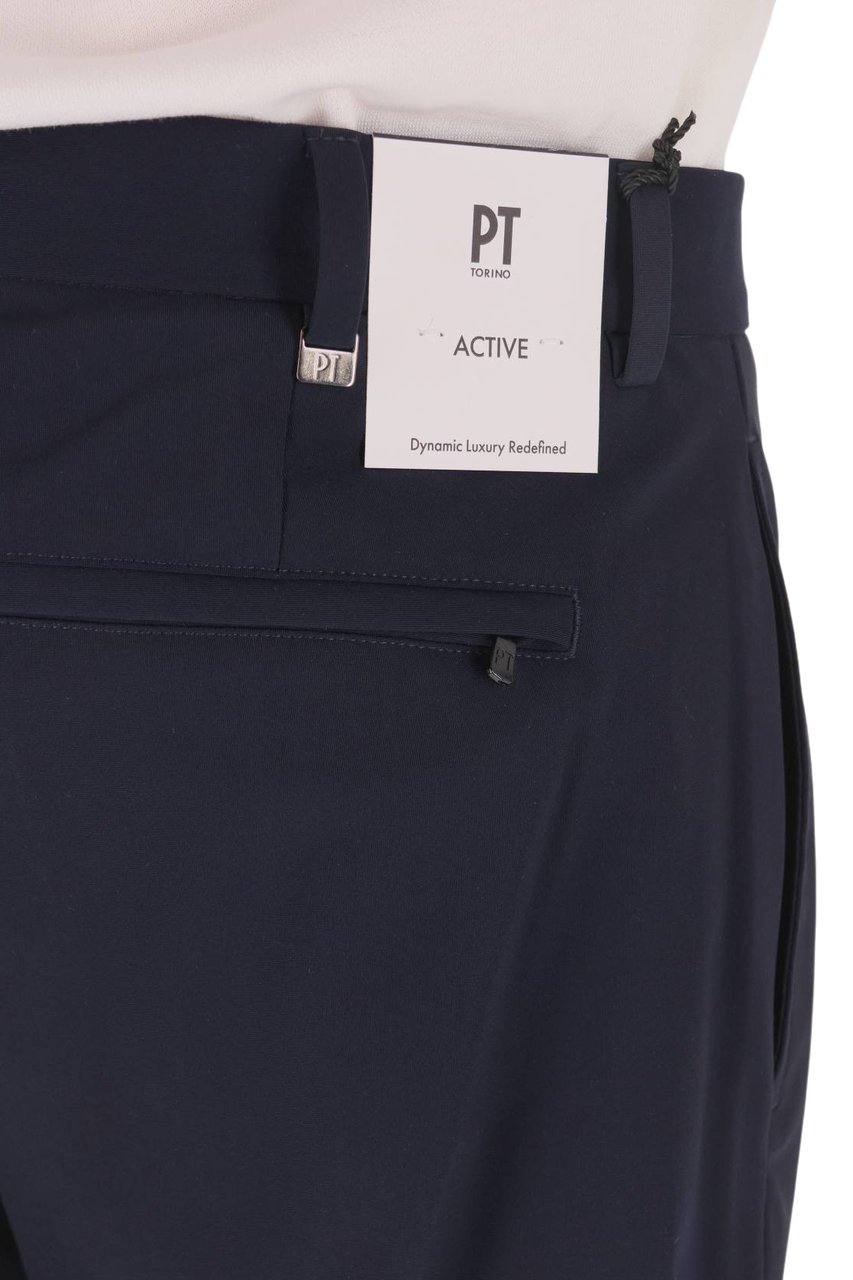 PT Torino Superlight Epsilon Fit Trousers with Minimalist Design Blauw