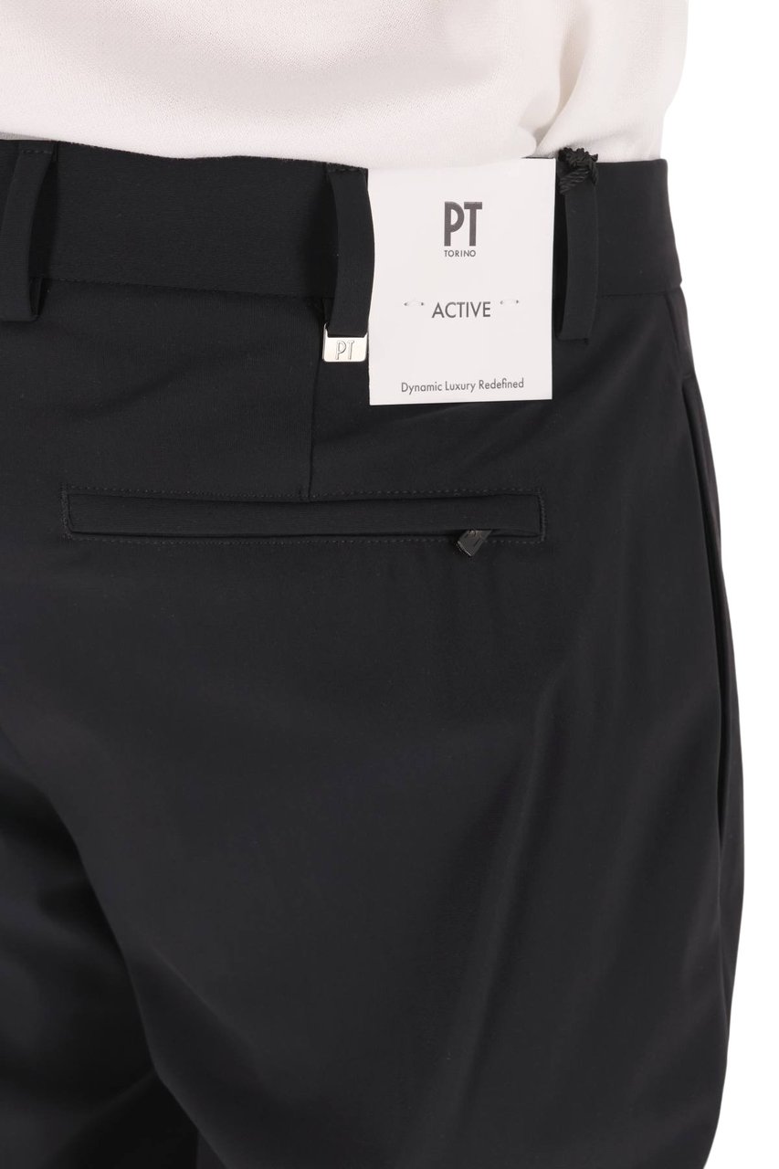 PT Torino Slim-Fit Minimalist Trousers with Epsilon Fit Design Zwart