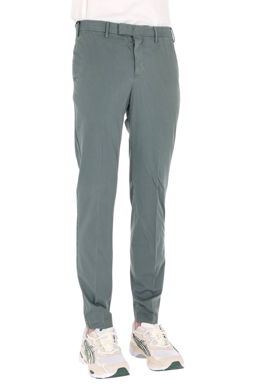 PT Torino Silkochino Garment-Dyed Master Chino Pants Groen