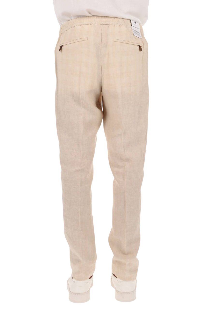 PT Torino Linen-Silk Blend Slim Fit Jogger with Elegant Detailing Neutraal