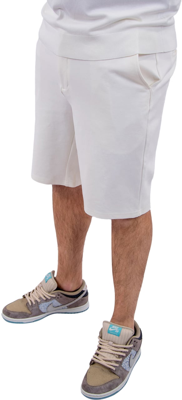 Pure Path Punta Shorts Beige