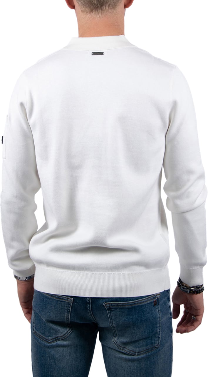 Quotrell Couteux Knitted Button Up Beige