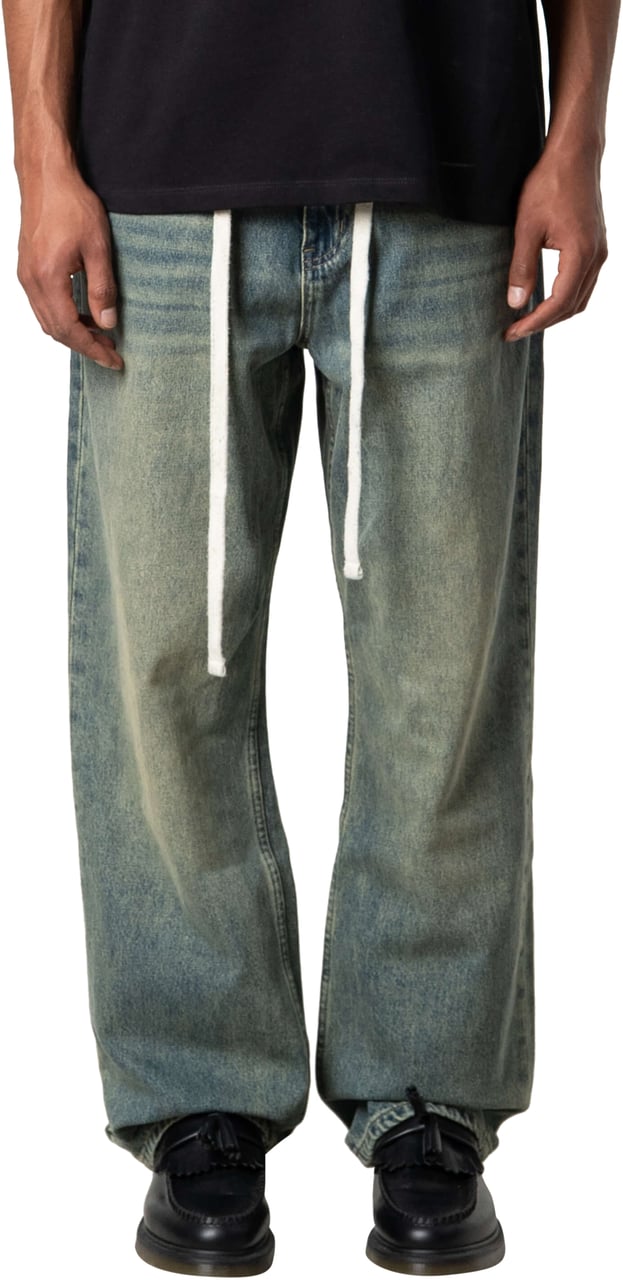 Quotrell Oliver Denim Jeans | Tinted Mid Blue Blauw