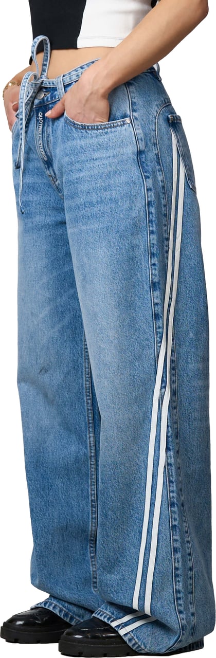 Quotrell Cleo Denim Jeans | Washed Blue Blauw
