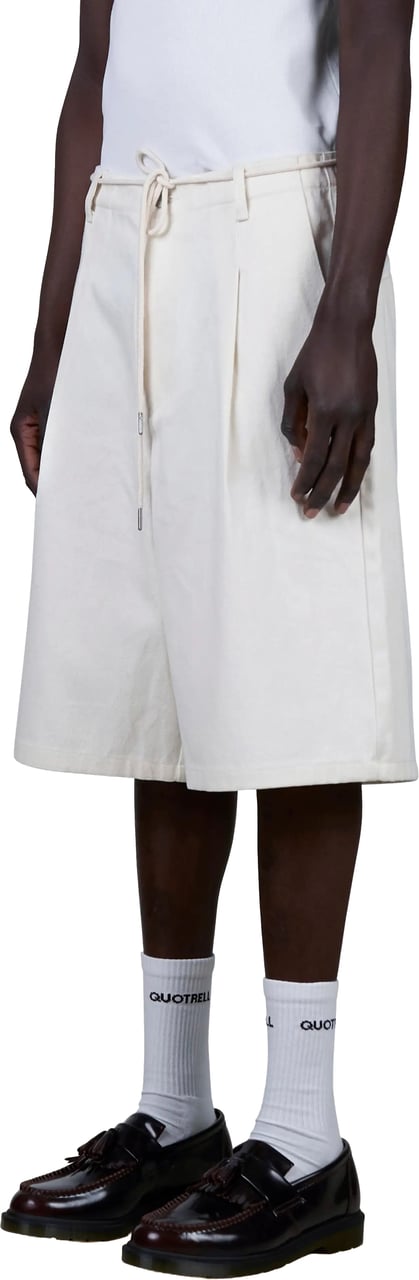 Quotrell Riot Short | Ecru Beige