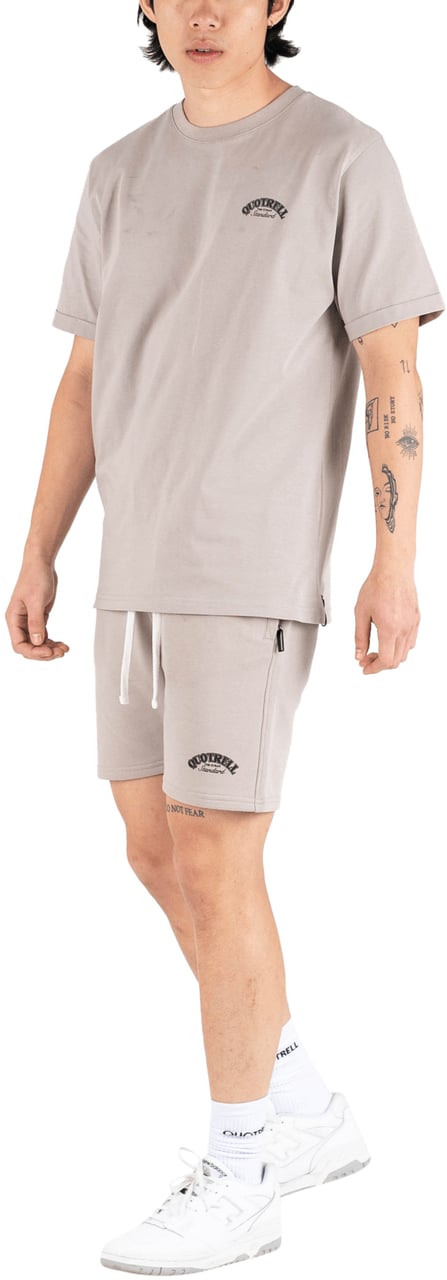 Quotrell Avenida Shorts | Taupe/black Beige