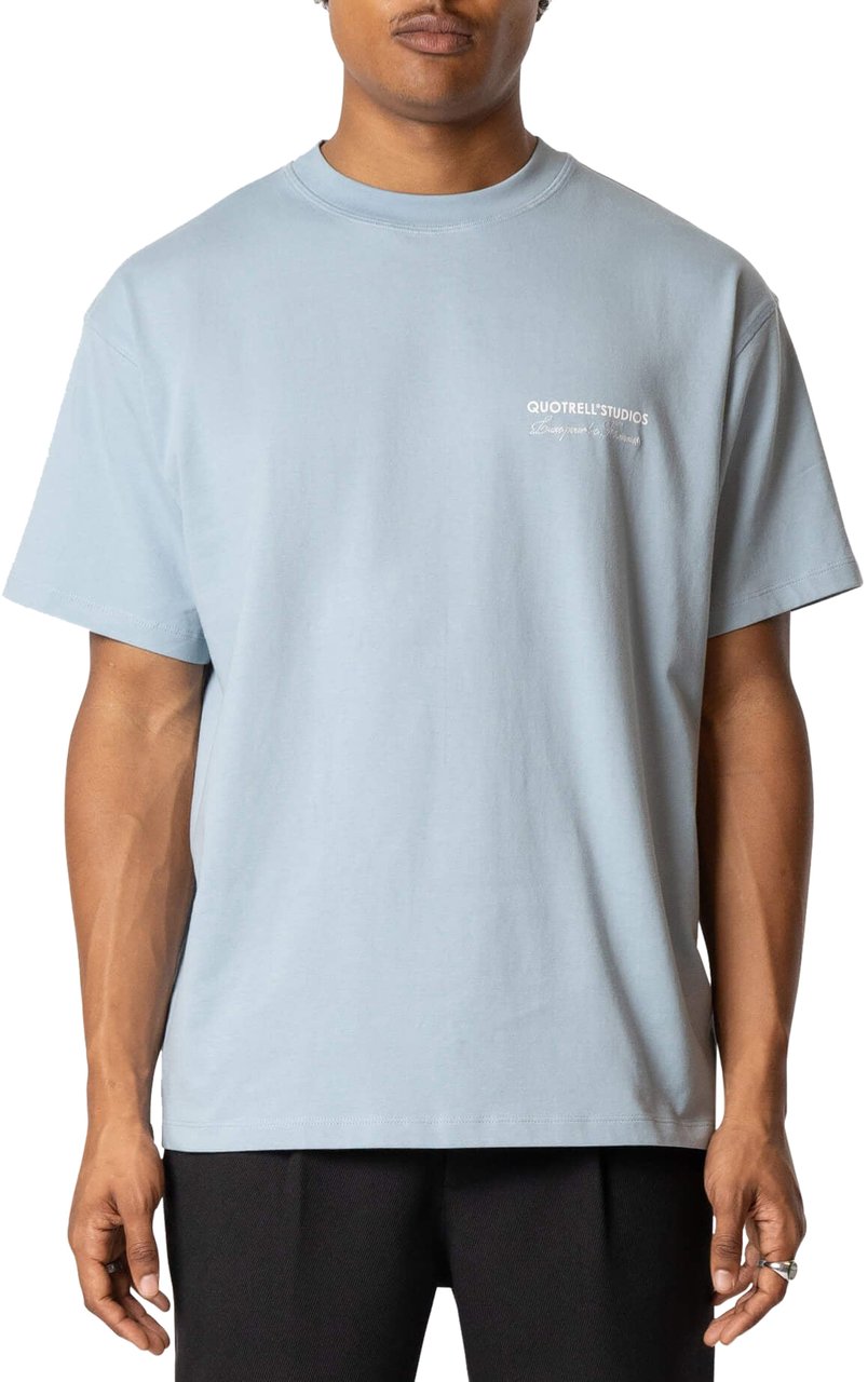 Quotrell Studios Tee | Muted Blue/white Blauw