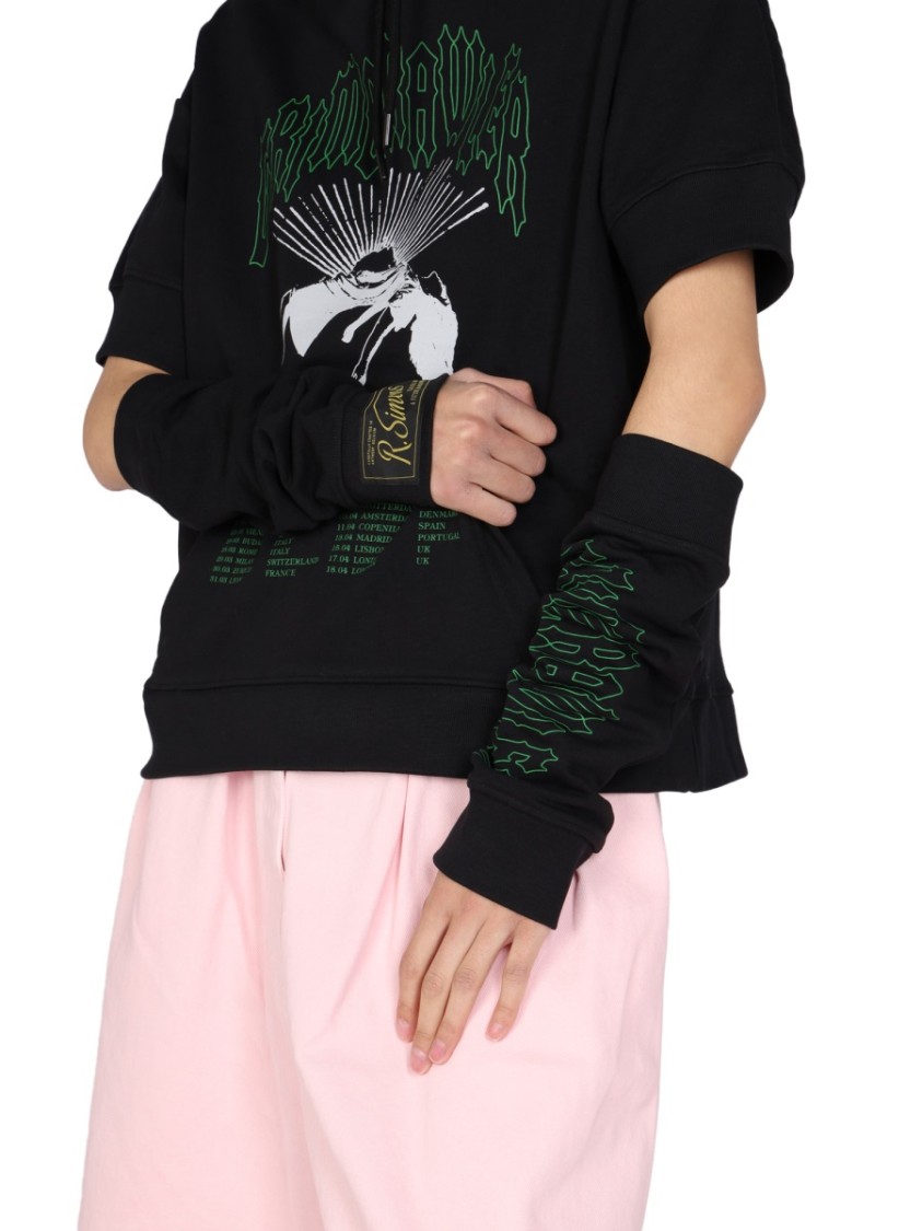Raf Simons Graphic Print Sweatshirt With Cut-Out Sleeves Zwart