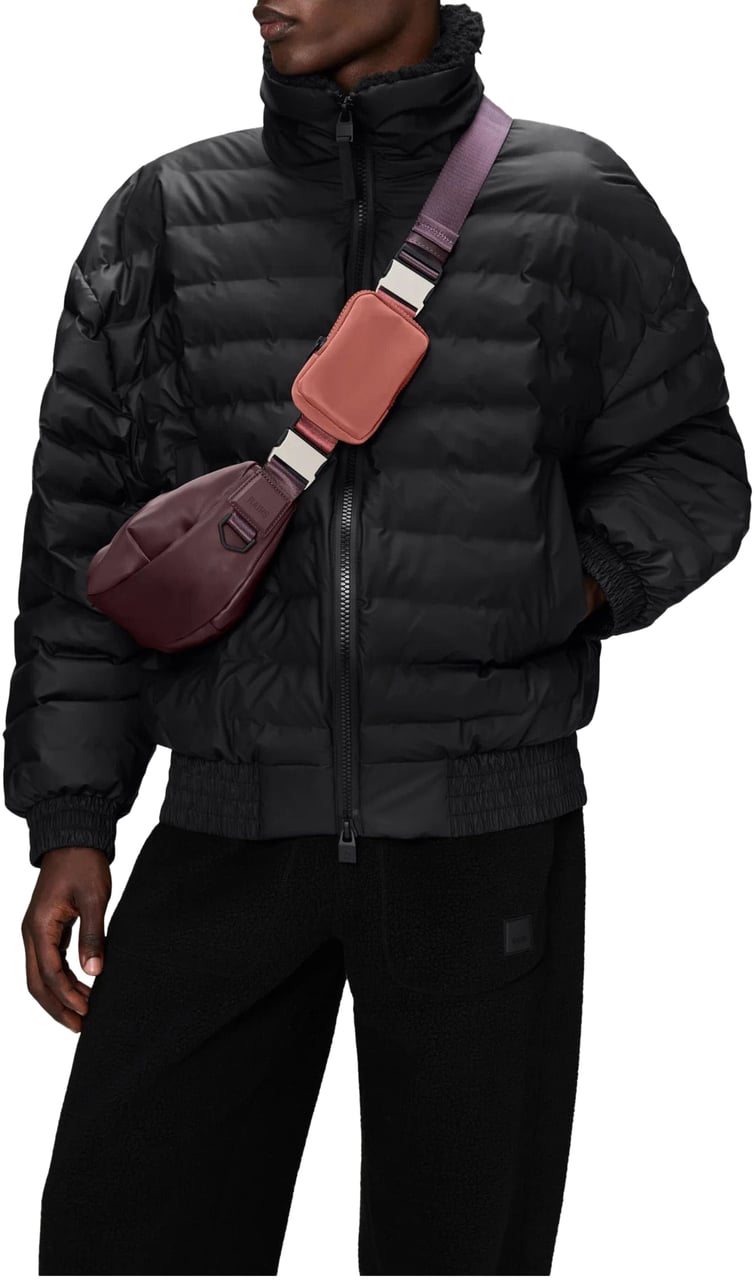 Rains Rains Valera Shoulder Bag Mini W3 Schoudertassen Bordeaux 13650 Rood