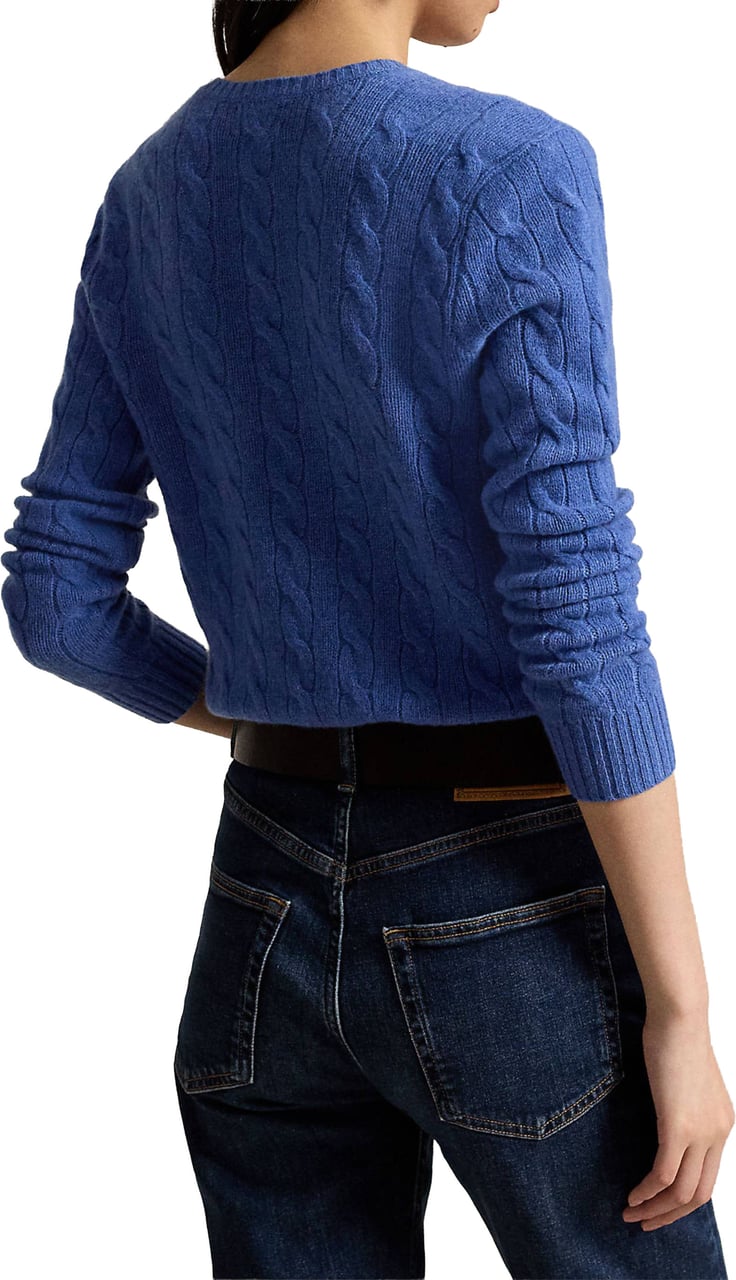 Ralph Lauren Cable Knit Blue Pullover with V-Neckline and Ribbed Details Blauw