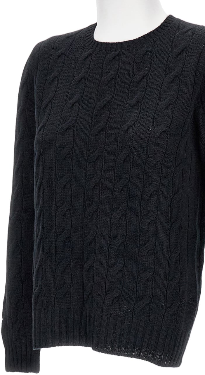 Ralph Lauren Cable-Knit Cashmere Pullover Sweater With Classic Crewneck Zwart