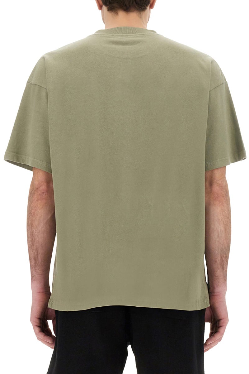 Represent "THOROUGHBRED" T-SHIRT Bruin