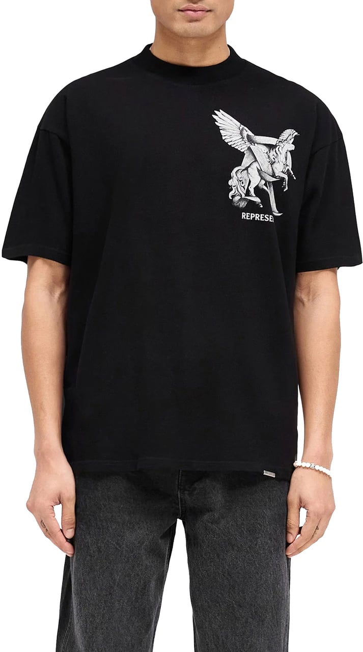 Represent T Shirts & Polo's Elegance In Motion T Shirt Zwart