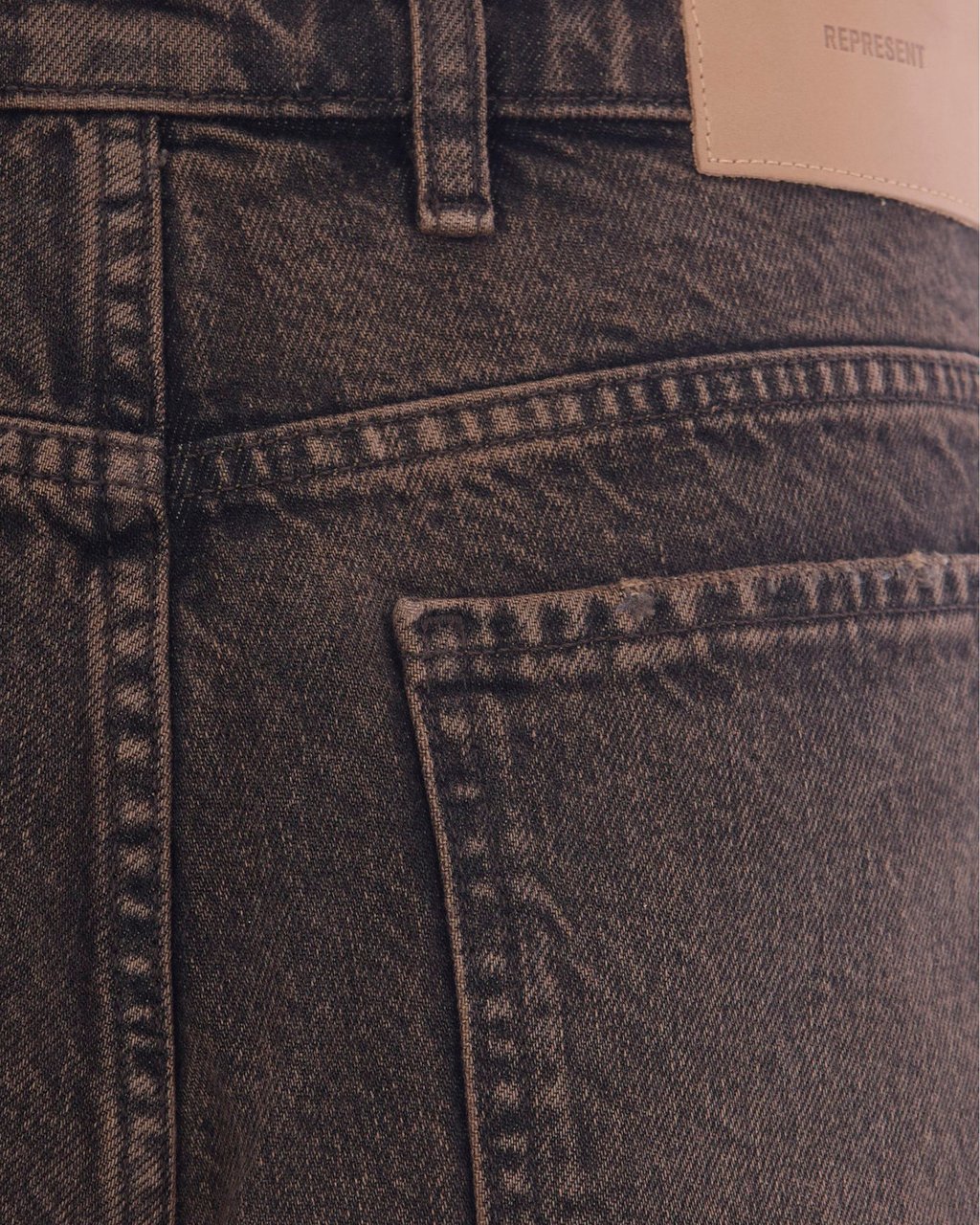 Represent Shorts Bark Bruin